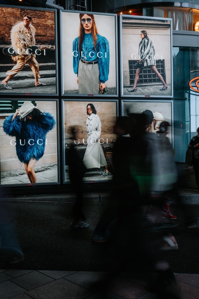 Retail & Luxury